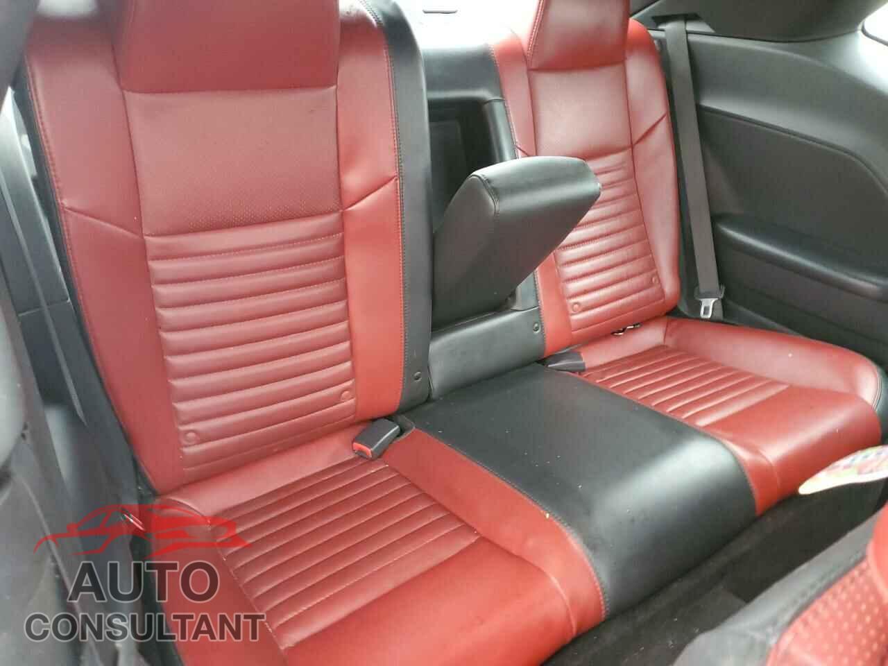 DODGE CHALLENGER 2014 - 2C3CDYBTXEH101531