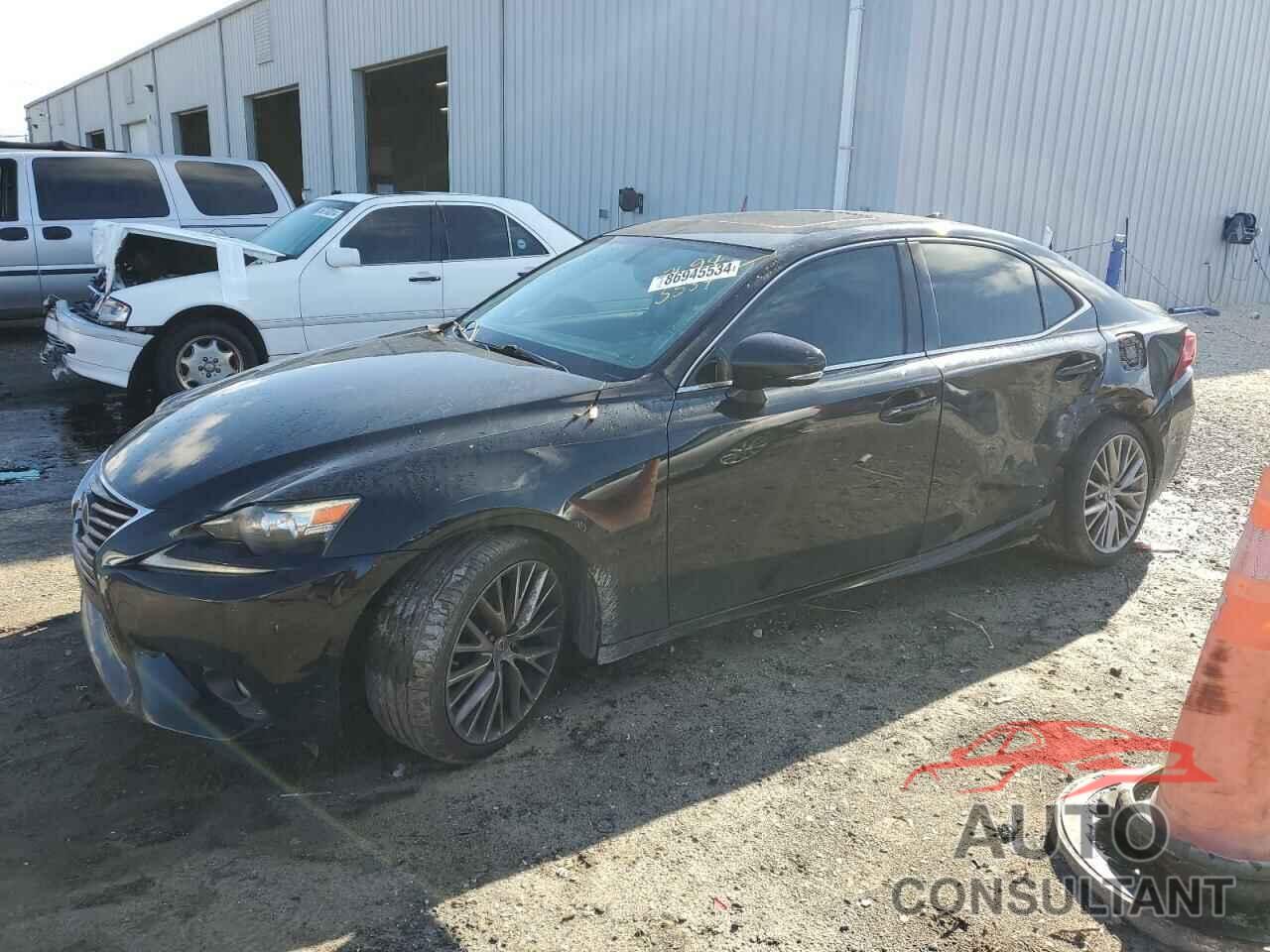 LEXUS IS 2015 - JTHBF1D20F5050447