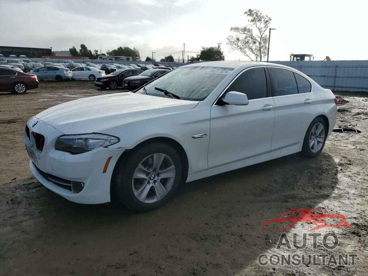 BMW 5 SERIES 2011 - WBAFR1C53BC739830