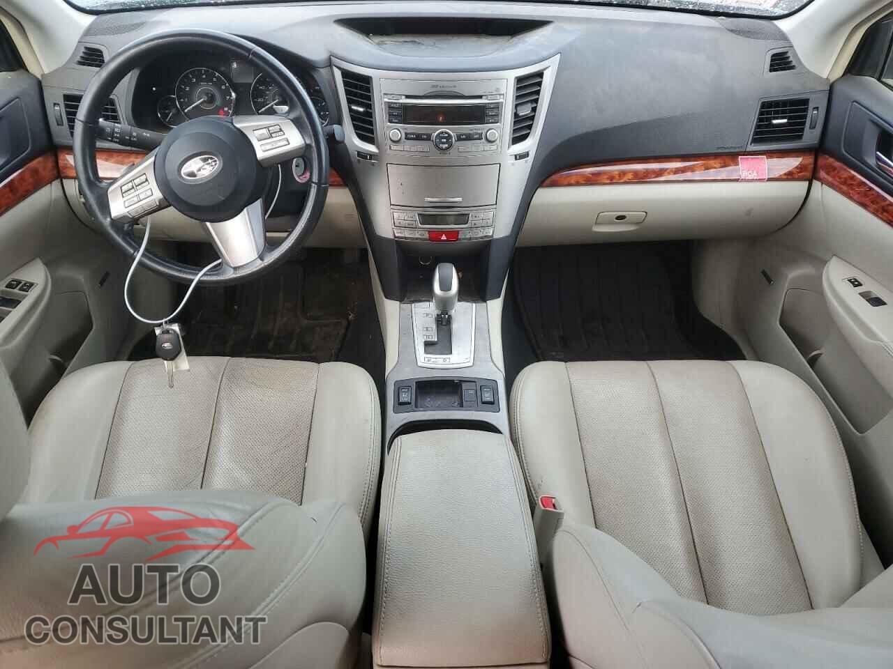 SUBARU LEGACY 2010 - 4S4BRBKC8A3380086