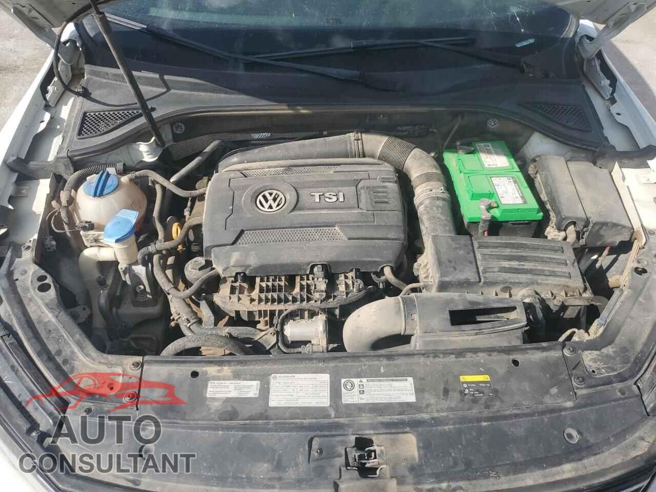 VOLKSWAGEN PASSAT 2017 - 1VWDT7A35HC046375