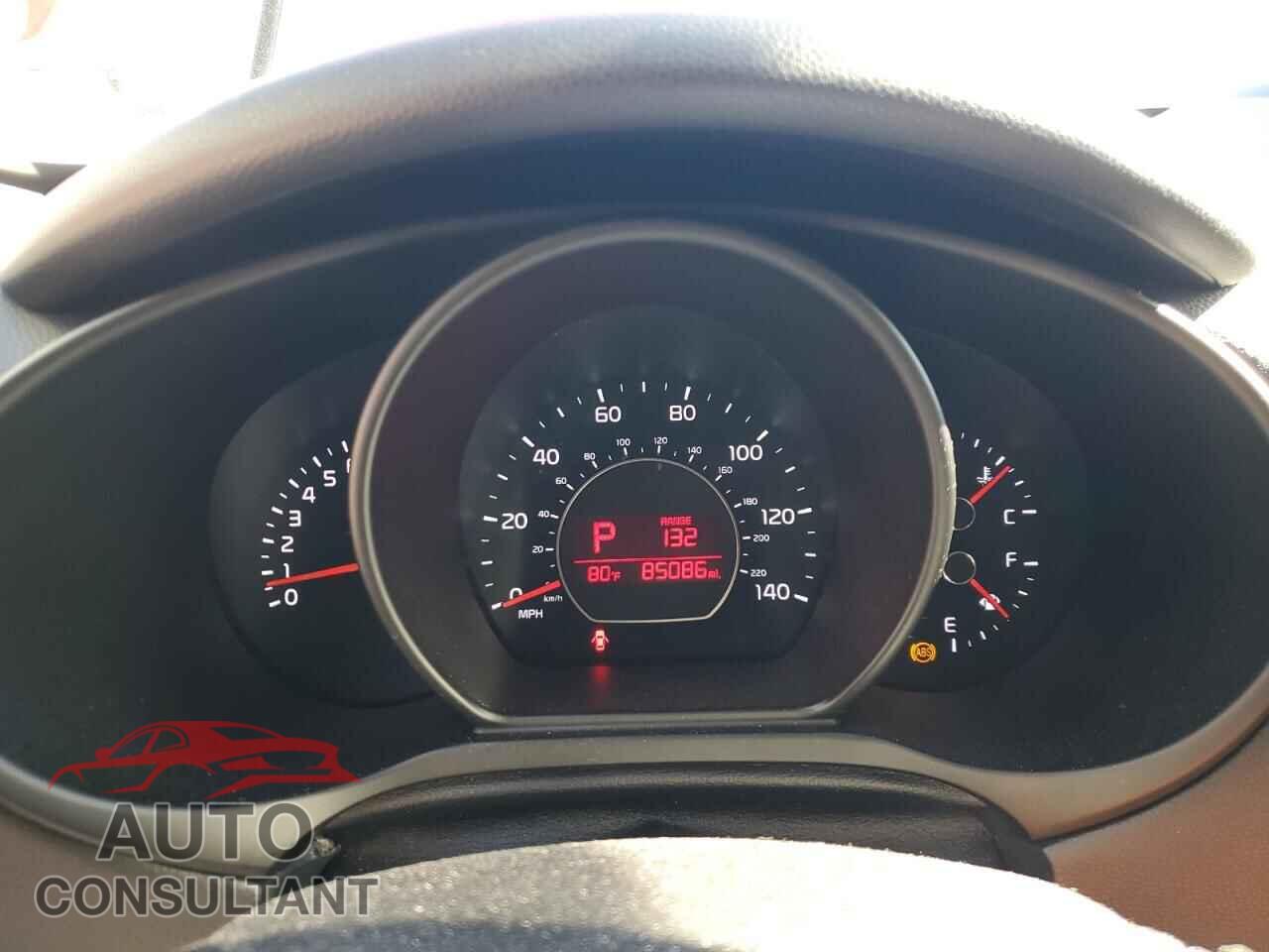 KIA SOUL 2017 - KNDJP3A59H7477105