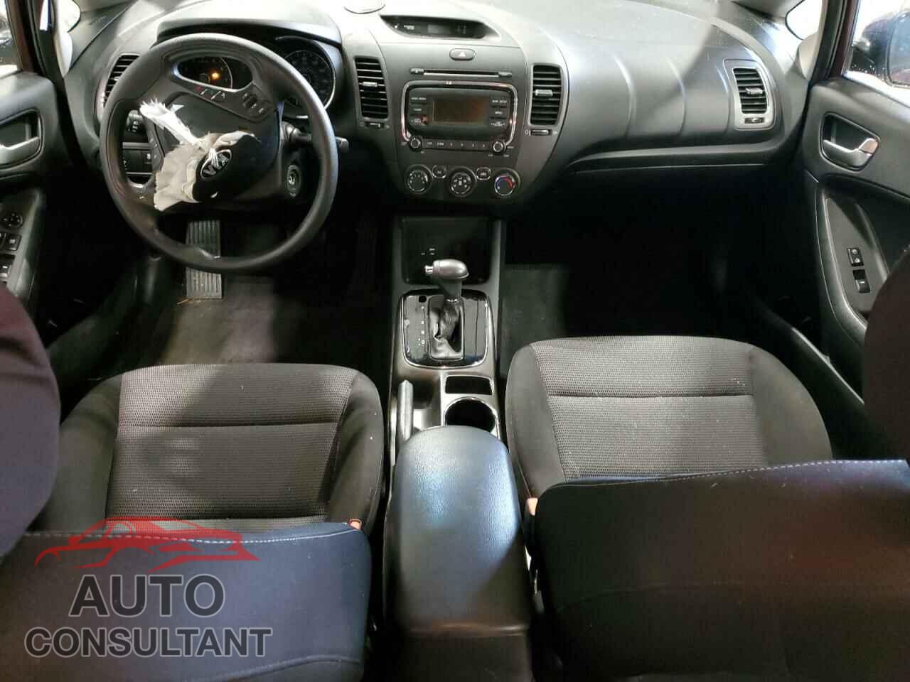 KIA FORTE 2017 - 3KPFK4A75HE135355