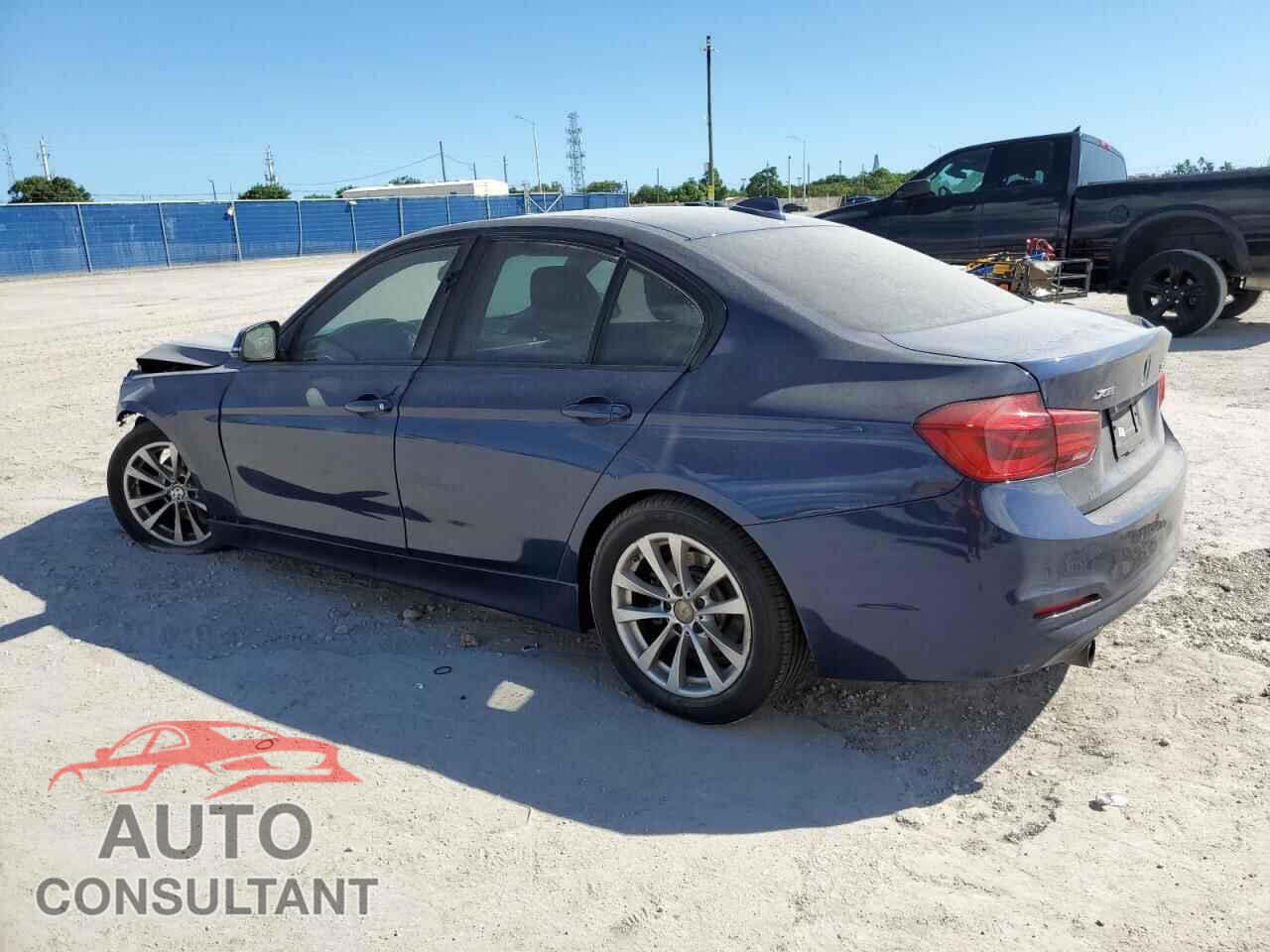 BMW 3 SERIES 2017 - WBA8A3C55HK691502
