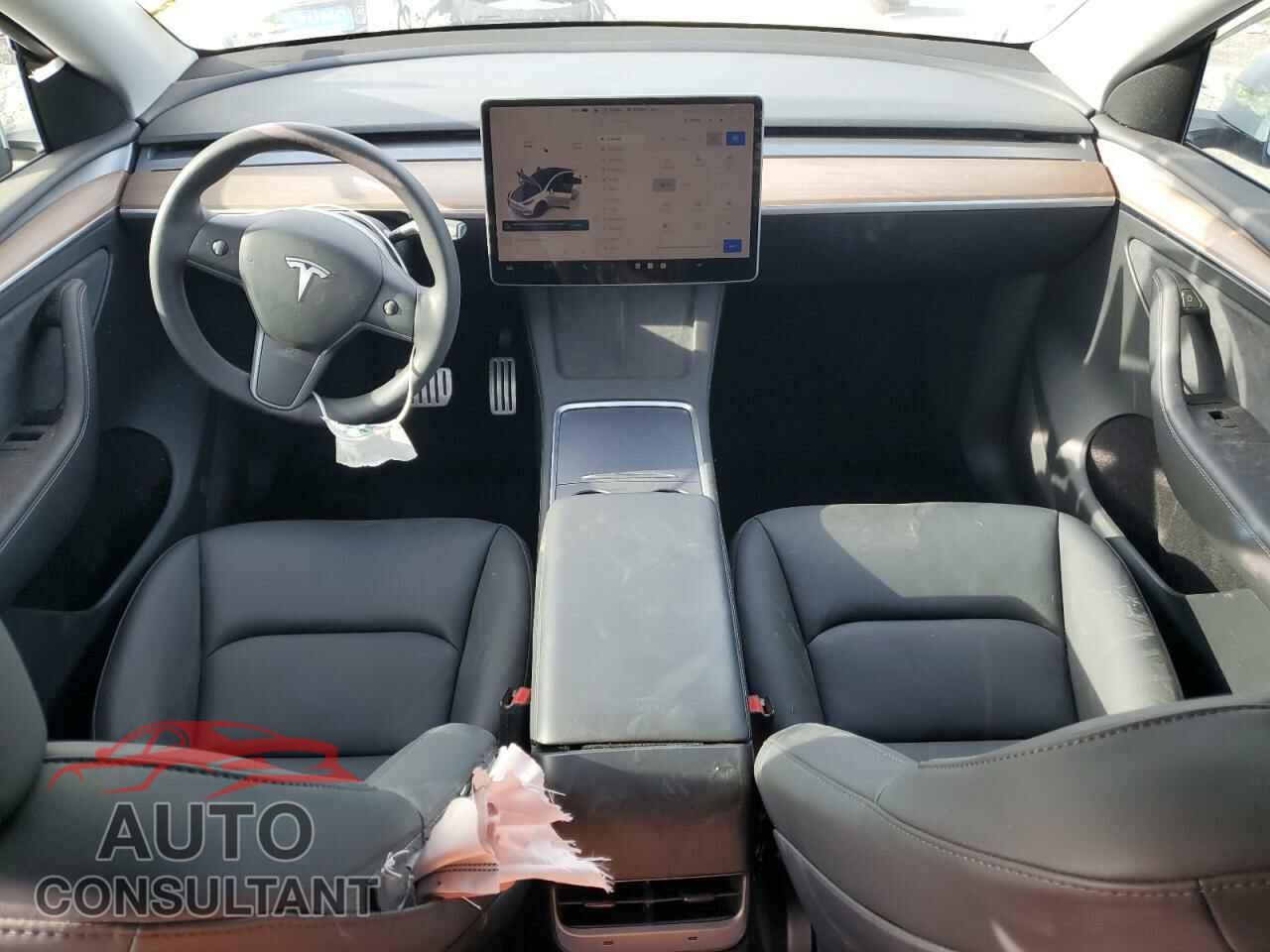 TESLA MODEL Y 2023 - 7SAYGDEF1PF876710