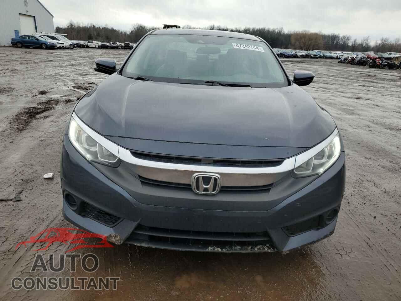HONDA CIVIC 2017 - 2HGFC2F82HH565188