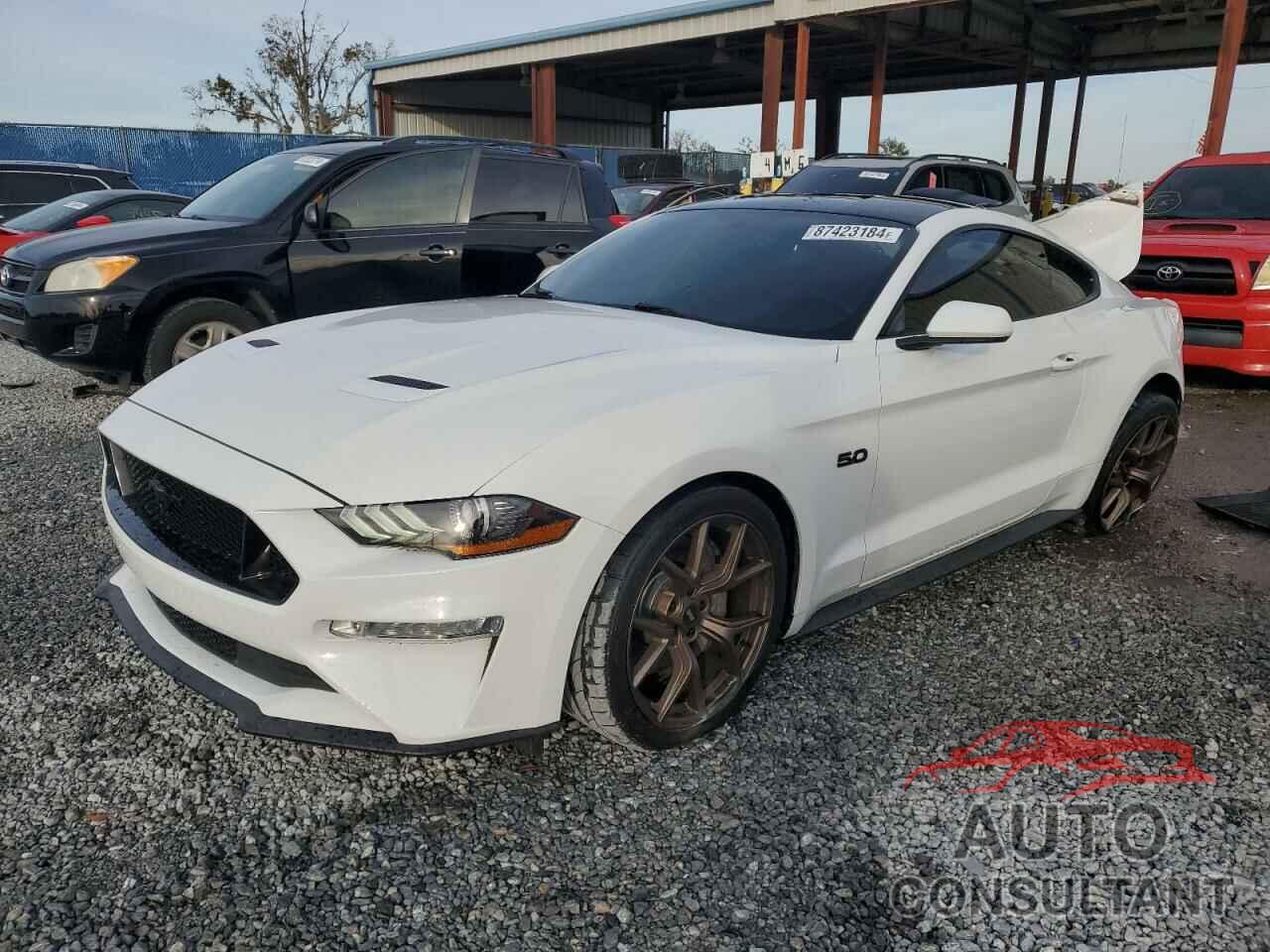 FORD MUSTANG 2018 - 1FA6P8CF3J5170321