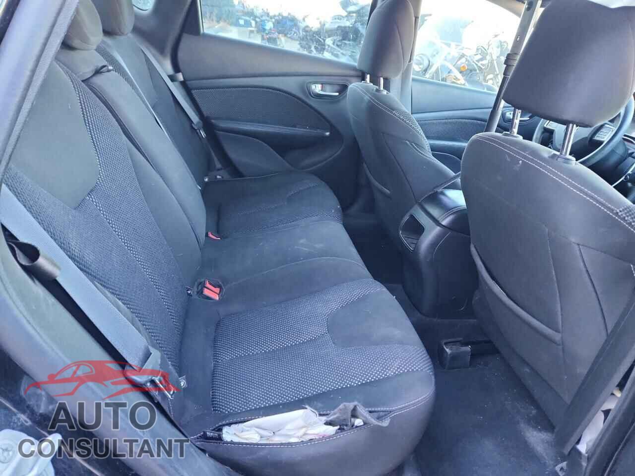 DODGE DART 2015 - 1C3CDFBB6FD336423