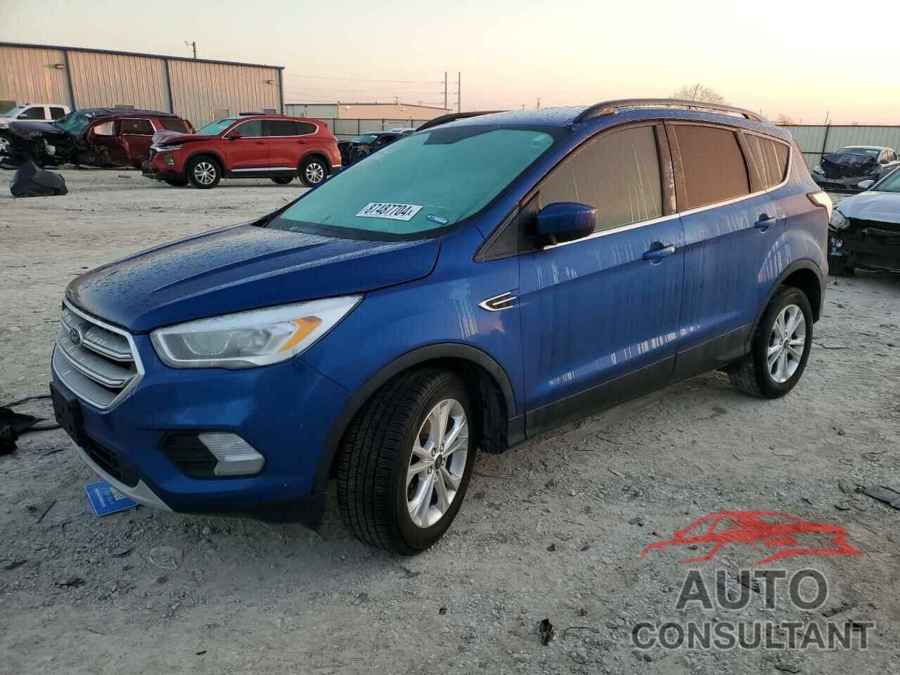 FORD ESCAPE 2017 - 1FMCU0GDXHUB59909