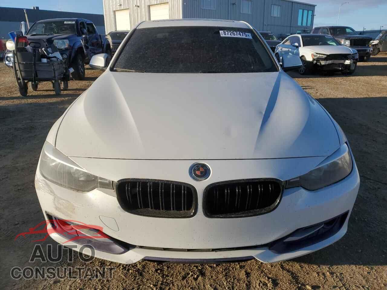BMW 3 SERIES 2014 - WBA3B1C57EK132461