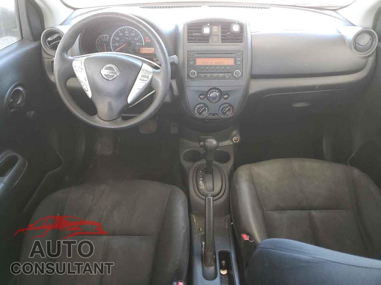 NISSAN VERSA 2017 - 3N1CN7AP6HL805361