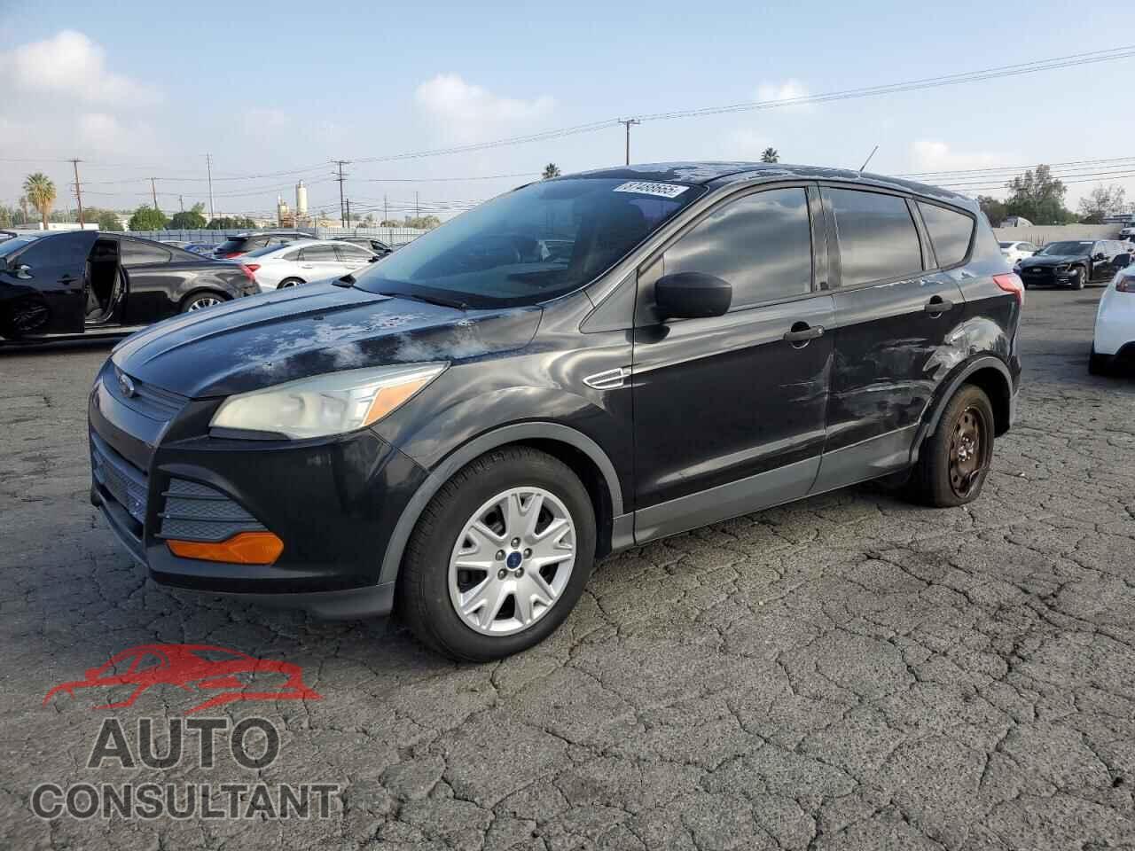 FORD ESCAPE 2013 - 1FMCU0F70DUB83674