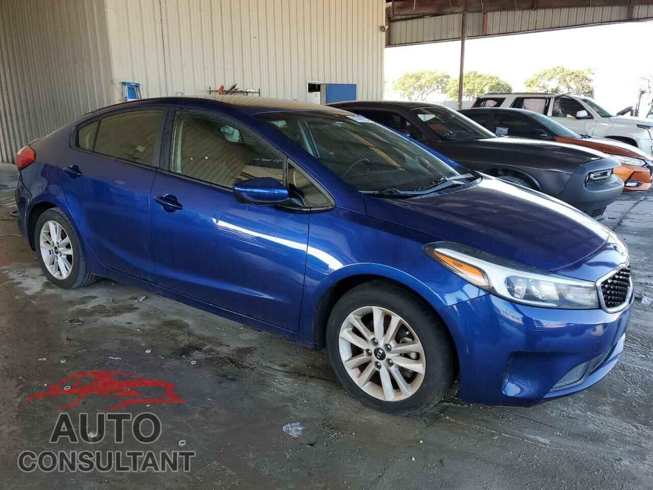 KIA FORTE 2017 - 3KPFL4A71HE013038