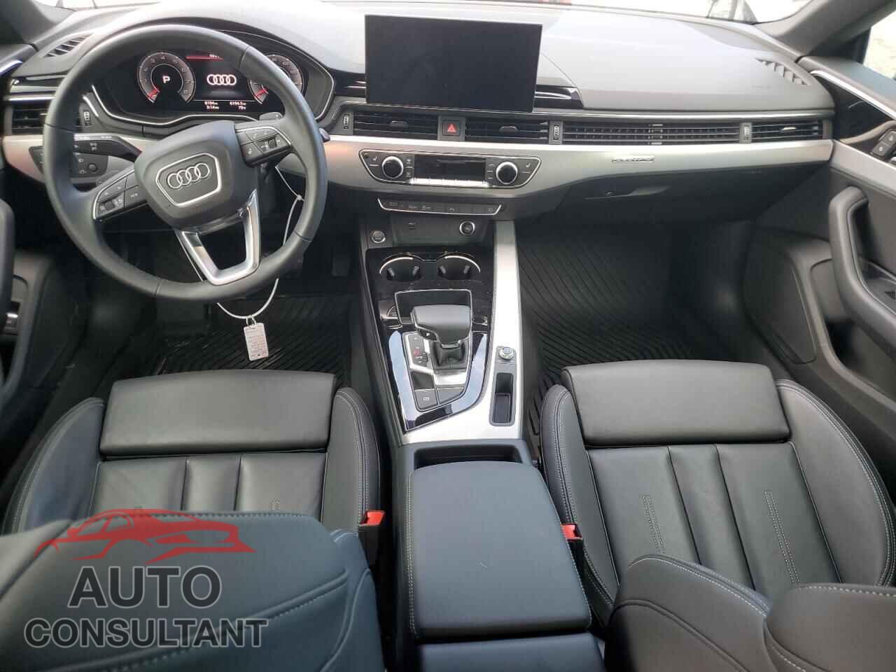 AUDI A5 2024 - WAUDACF52RA108613