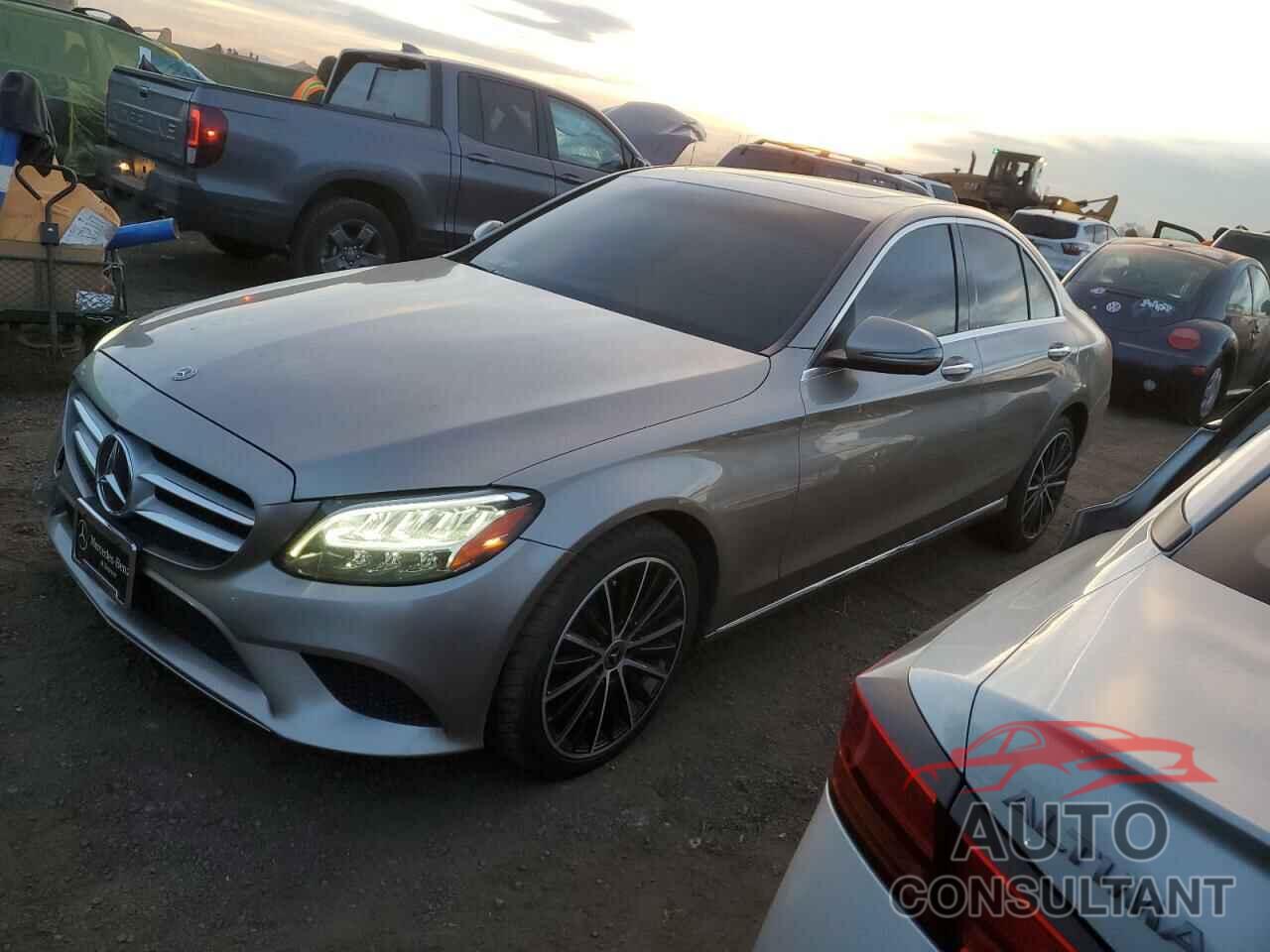 MERCEDES-BENZ C-CLASS 2019 - 55SWF8EB3KU284485