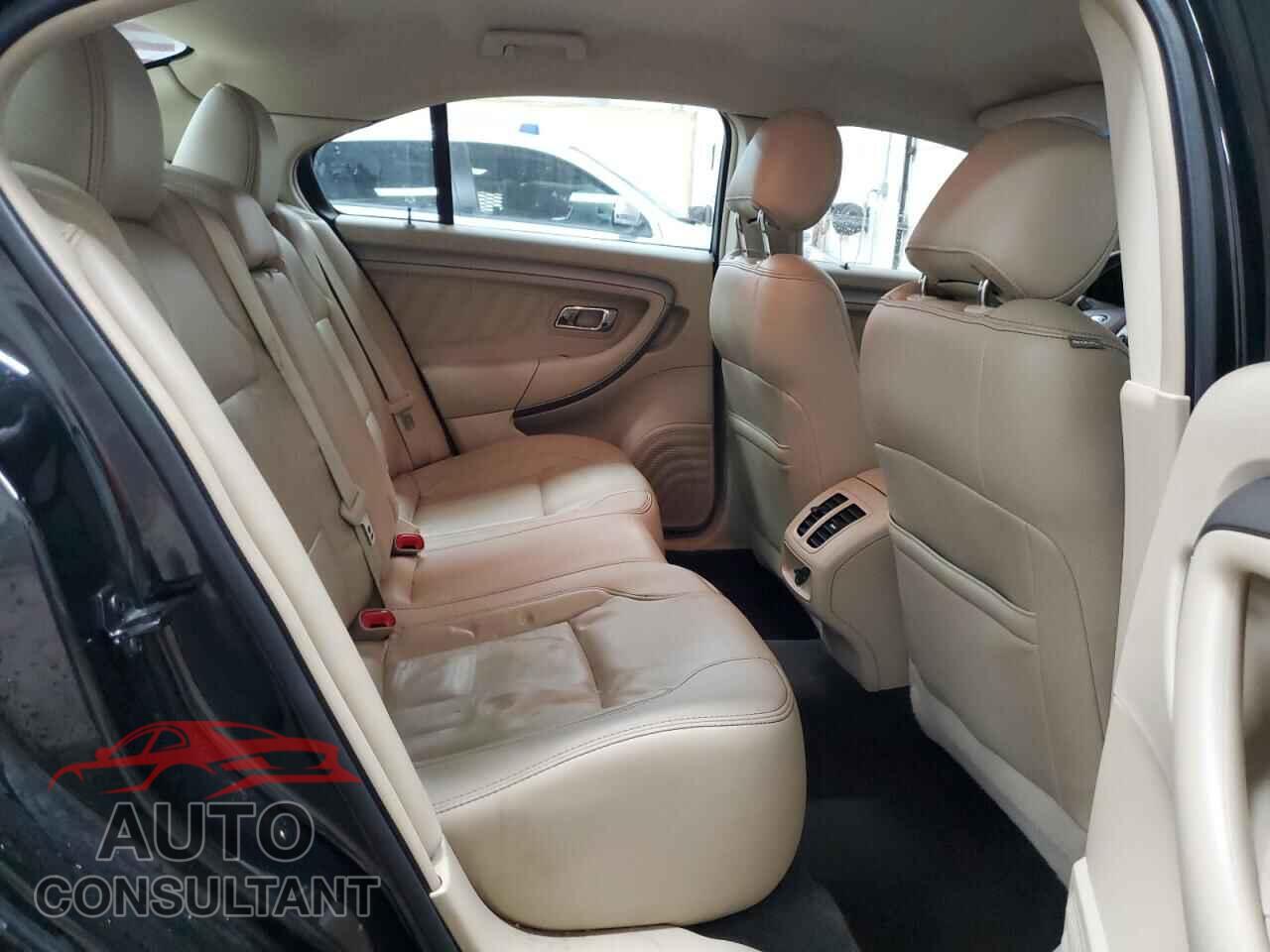 FORD TAURUS 2015 - 1FAHP2E86FG104152
