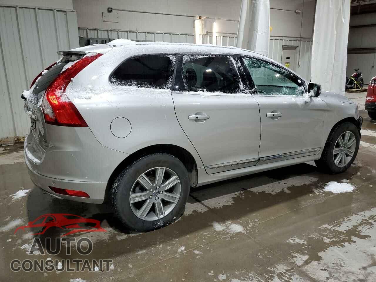 VOLVO XC60 2017 - YV440MRU6H2028350