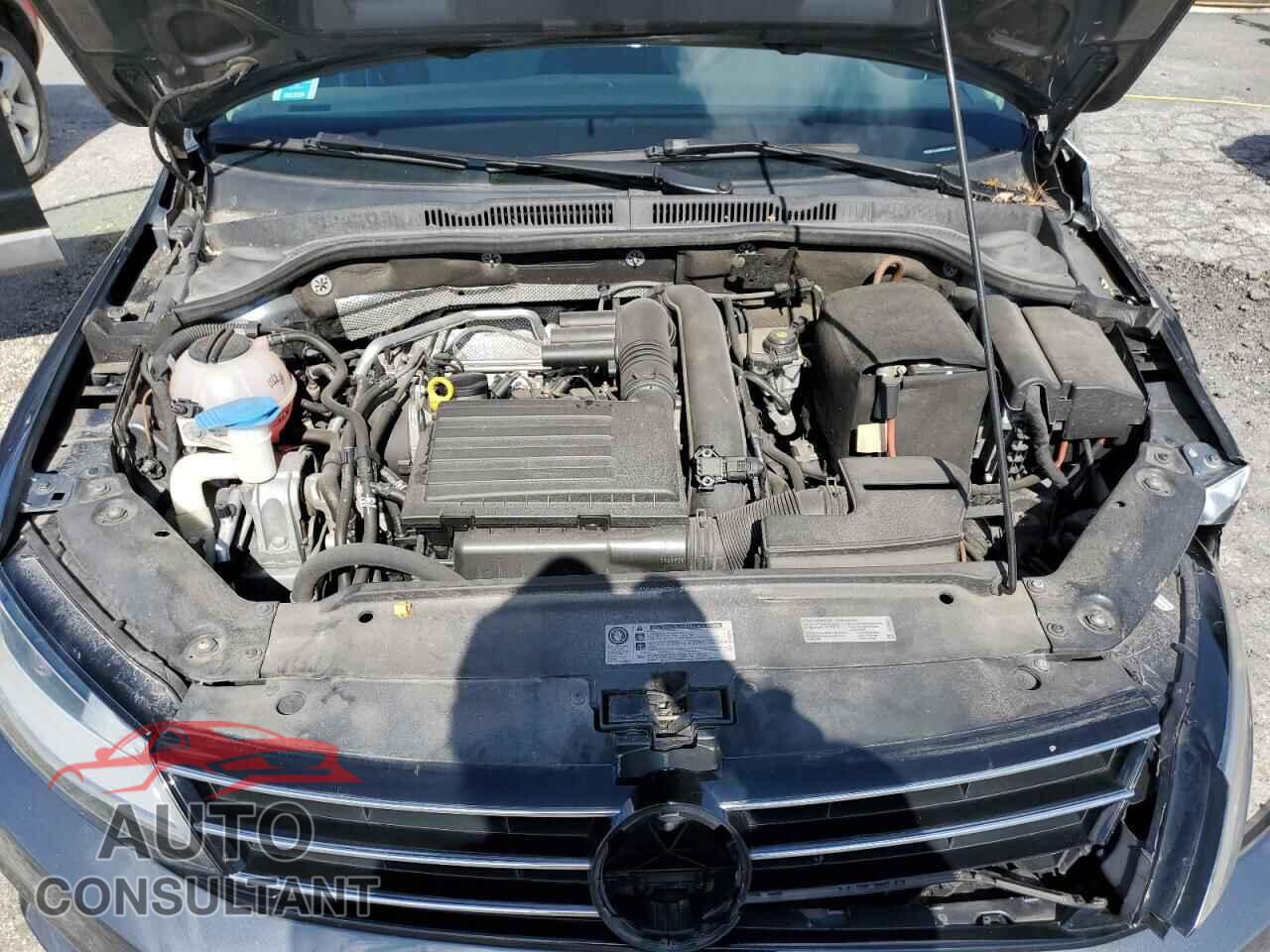 VOLKSWAGEN JETTA 2017 - 3VW2B7AJ9HM248773