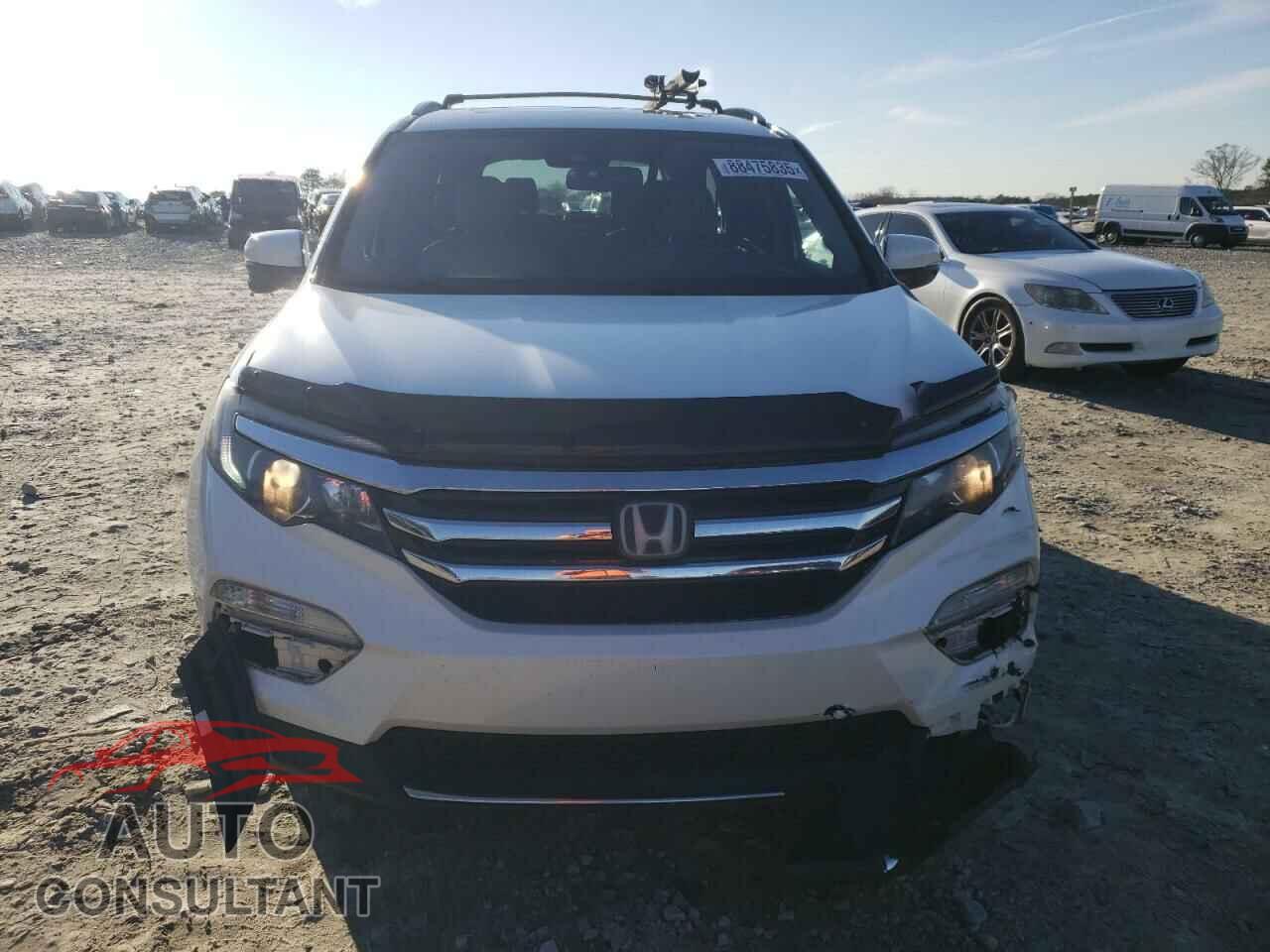 HONDA PILOT 2017 - 5FNYF5H99HB016342