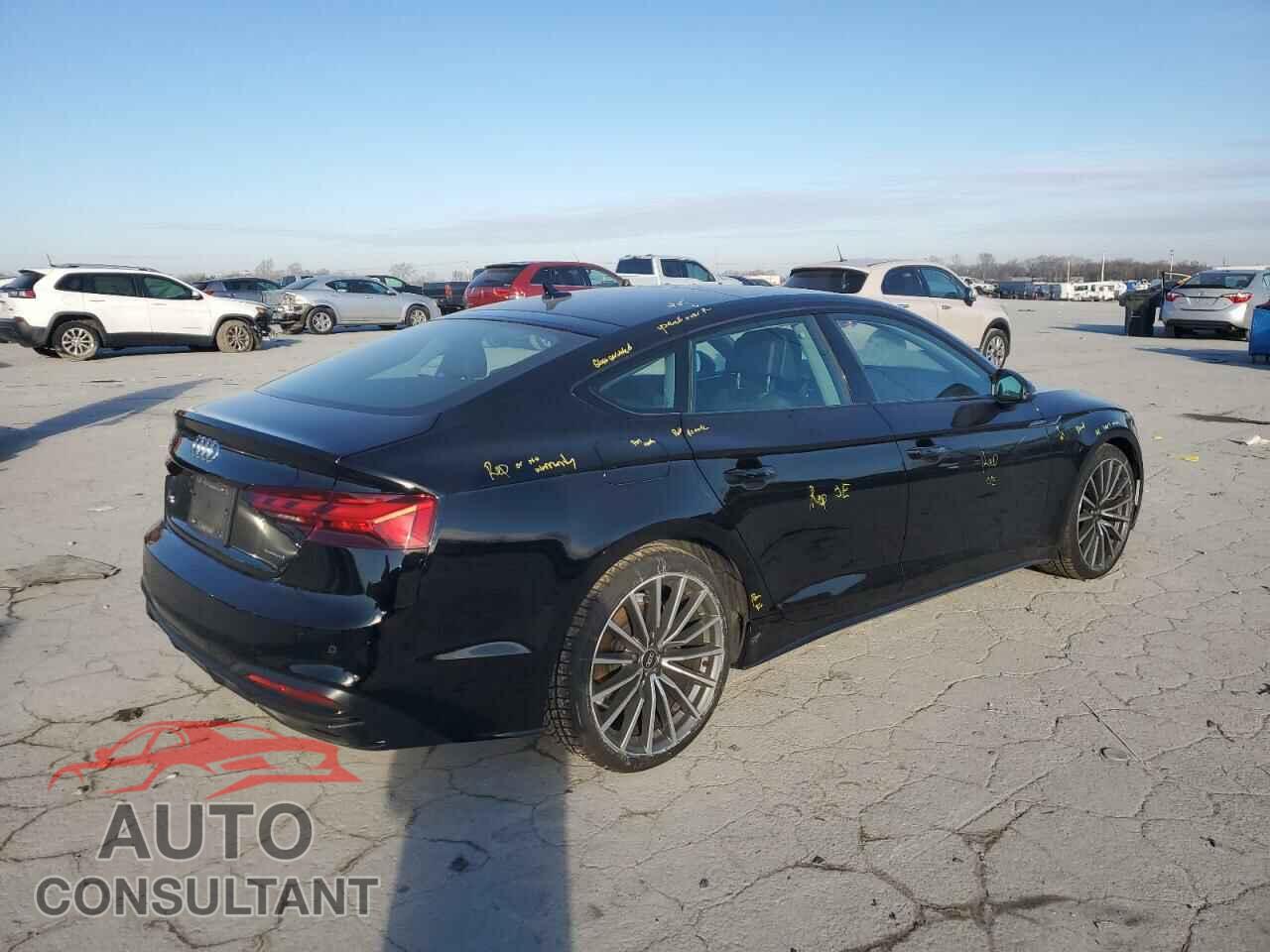 AUDI A5 2022 - WAUCBCF52NA029266