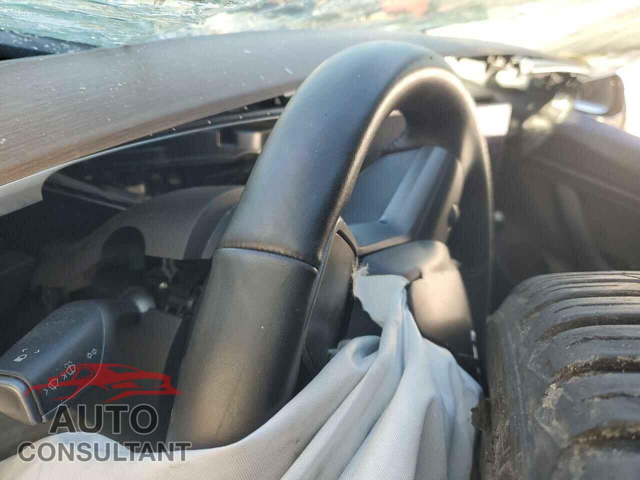 TESLA MODEL 3 2018 - 5YJ3E1EB4JF184814