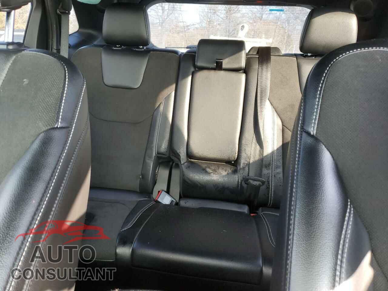 FORD EDGE 2023 - 2FMPK4AP3PBA12689