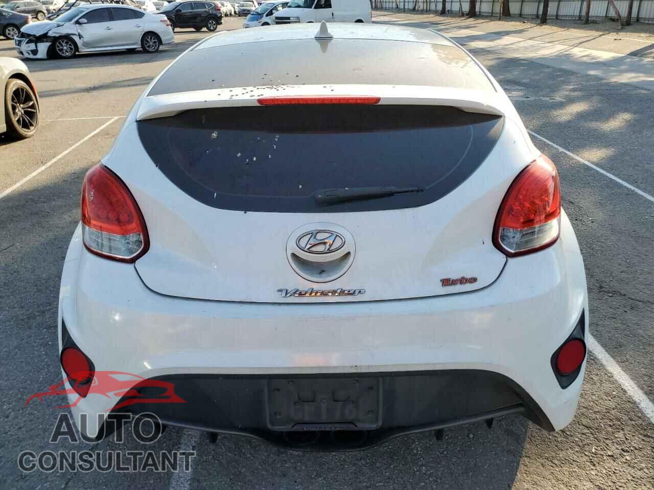 HYUNDAI VELOSTER 2013 - KMHTC6AE8DU158906
