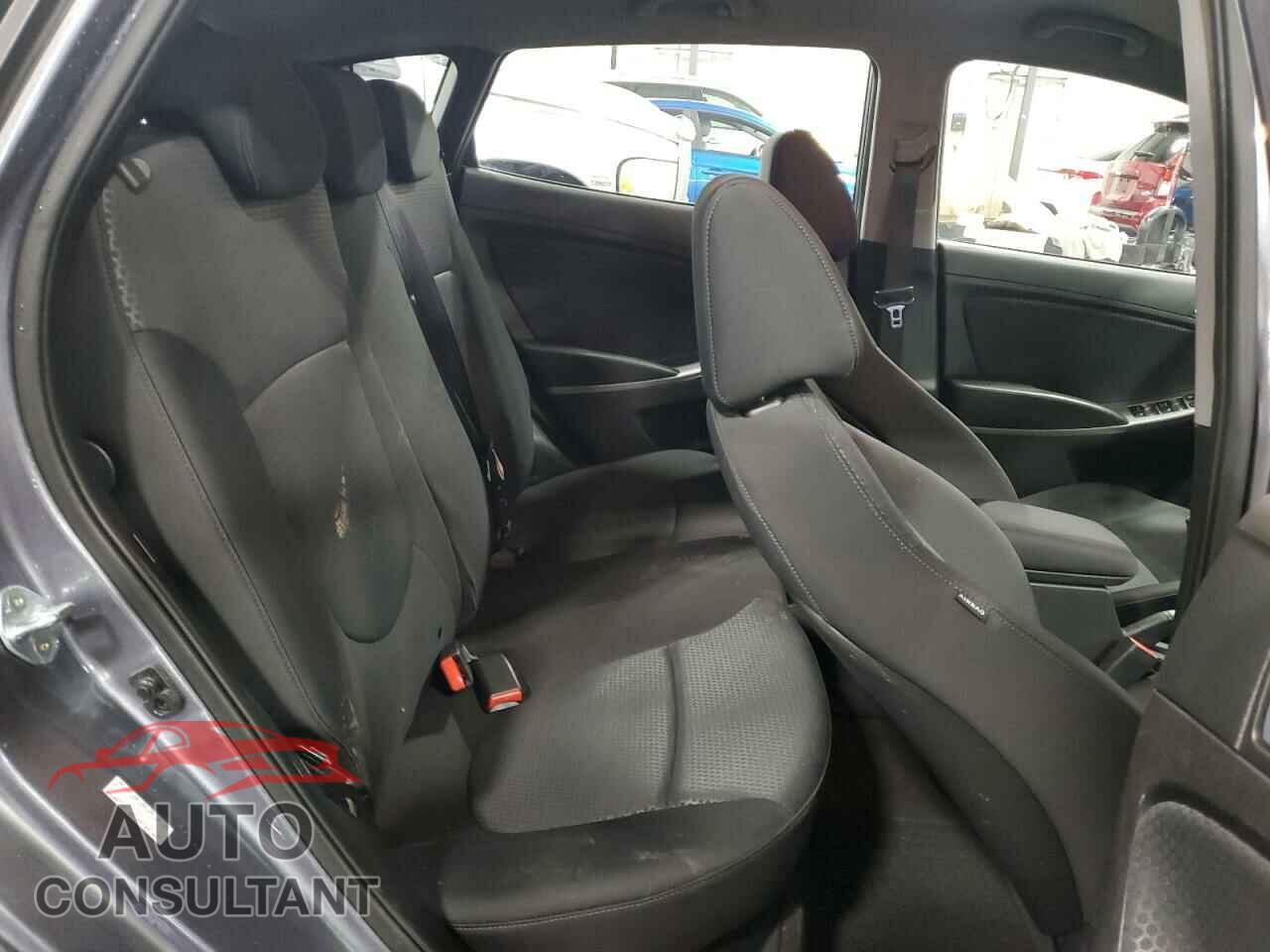 HYUNDAI ACCENT 2017 - KMHCU5AE9HU346606