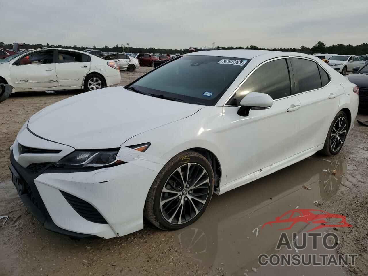 TOYOTA CAMRY 2018 - JTNB11HK4J3031278