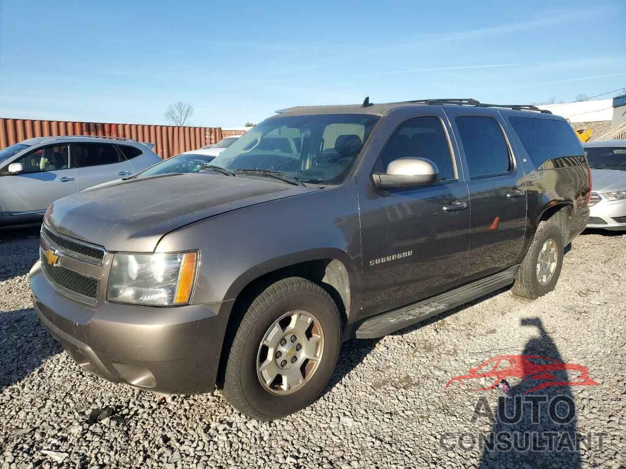 CHEVROLET SUBURBAN 2013 - 1GNSCJE06DR194704