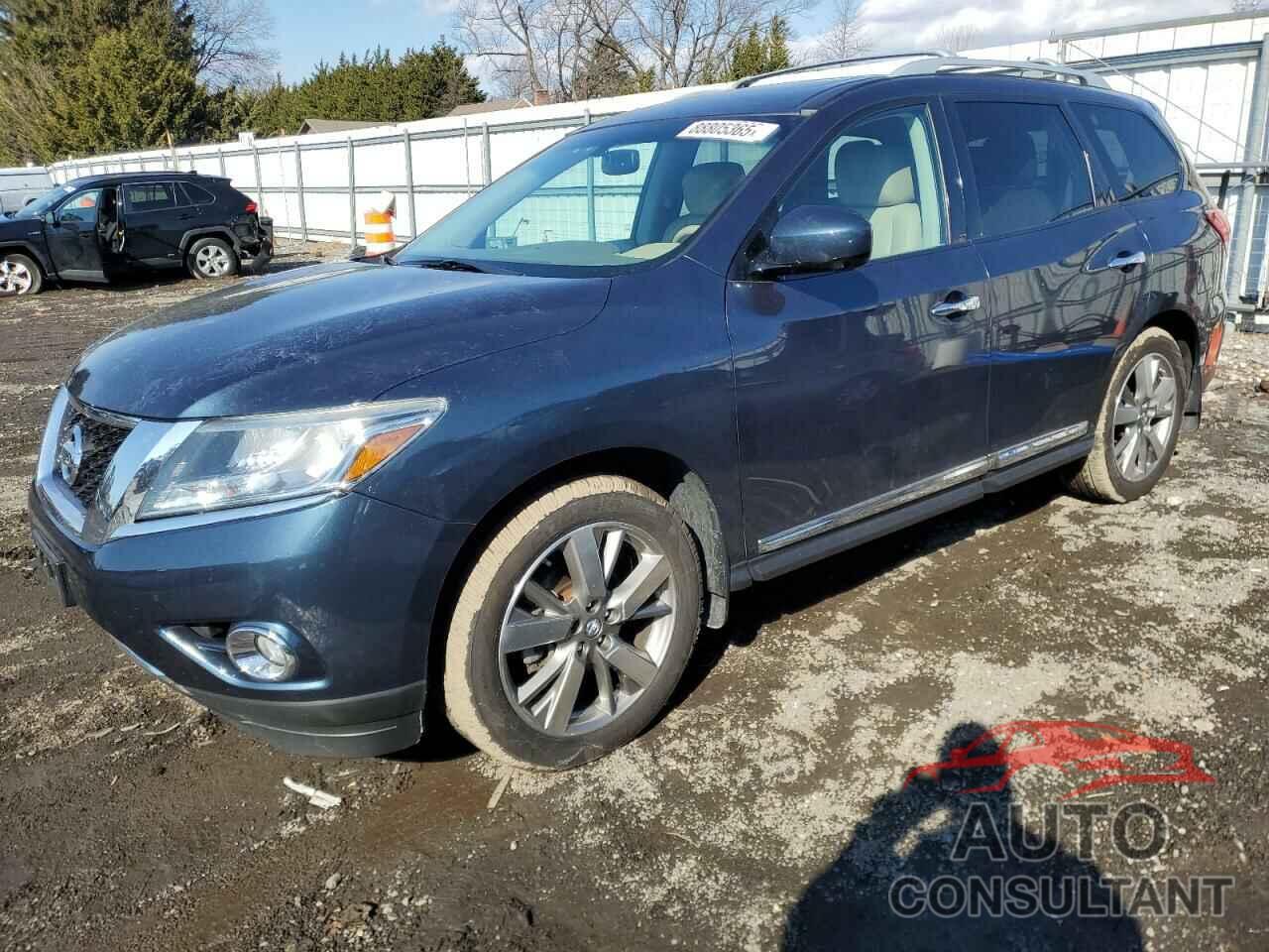 NISSAN PATHFINDER 2013 - 5N1AR2MM2DC661676