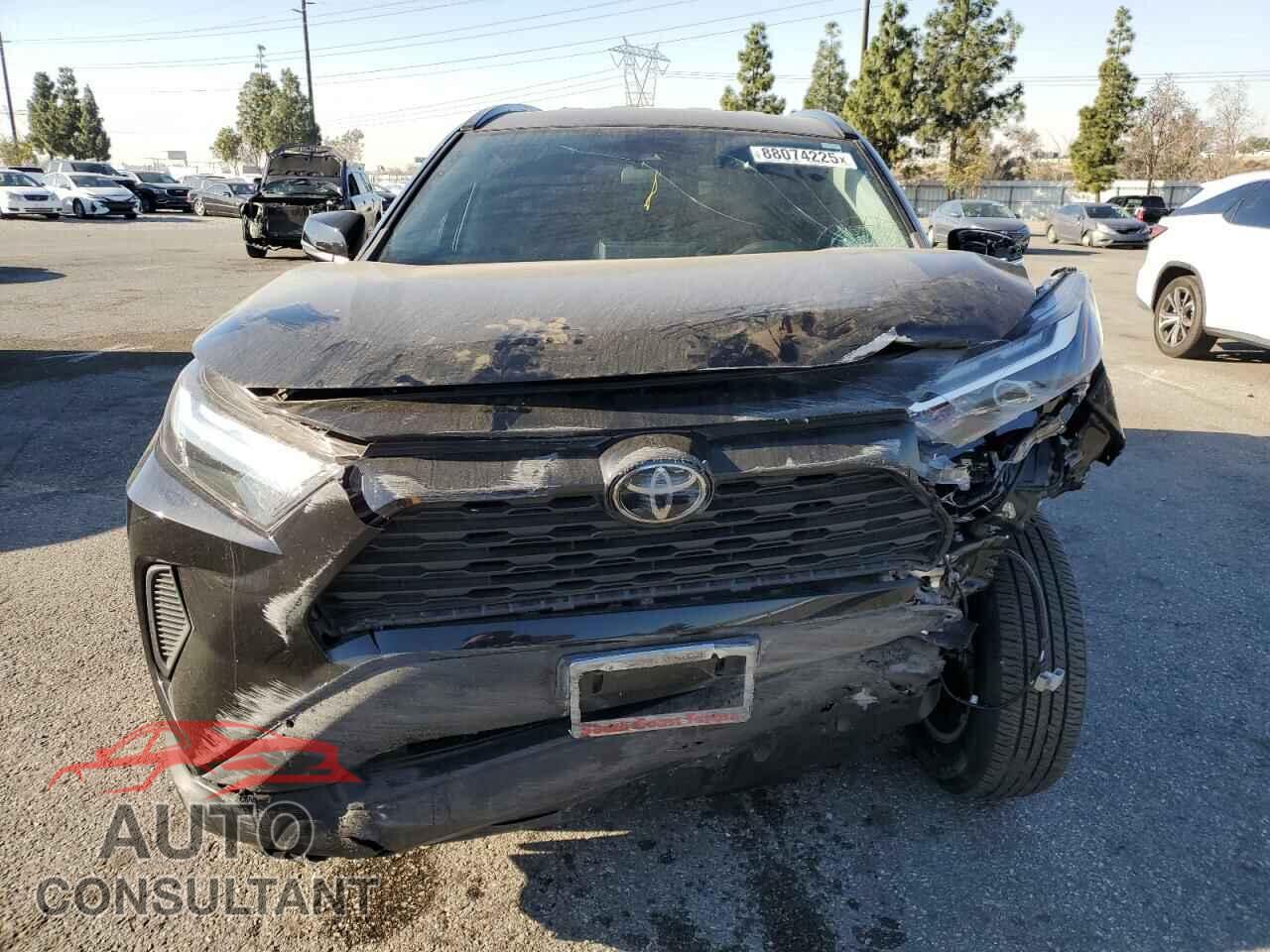 TOYOTA RAV4 2023 - 2T3W1RFV9PC226561