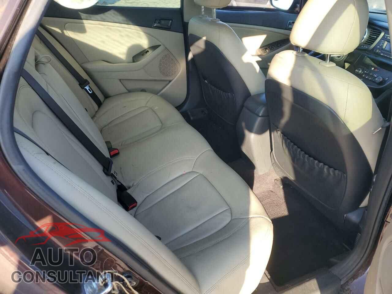 KIA OPTIMA 2011 - KNAGM4A77B5072015