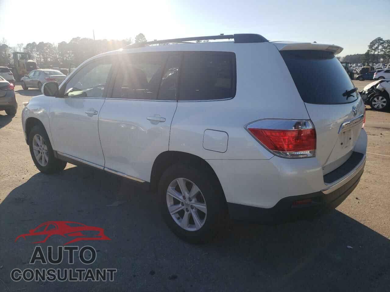 TOYOTA HIGHLANDER 2013 - 5TDZA3EH8DS033741
