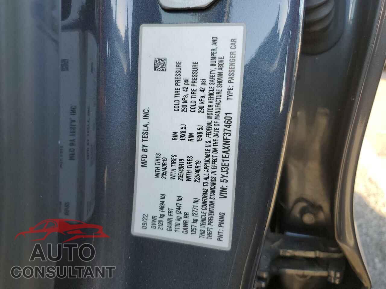 TESLA MODEL 3 2022 - 5YJ3E1EAXNF374601