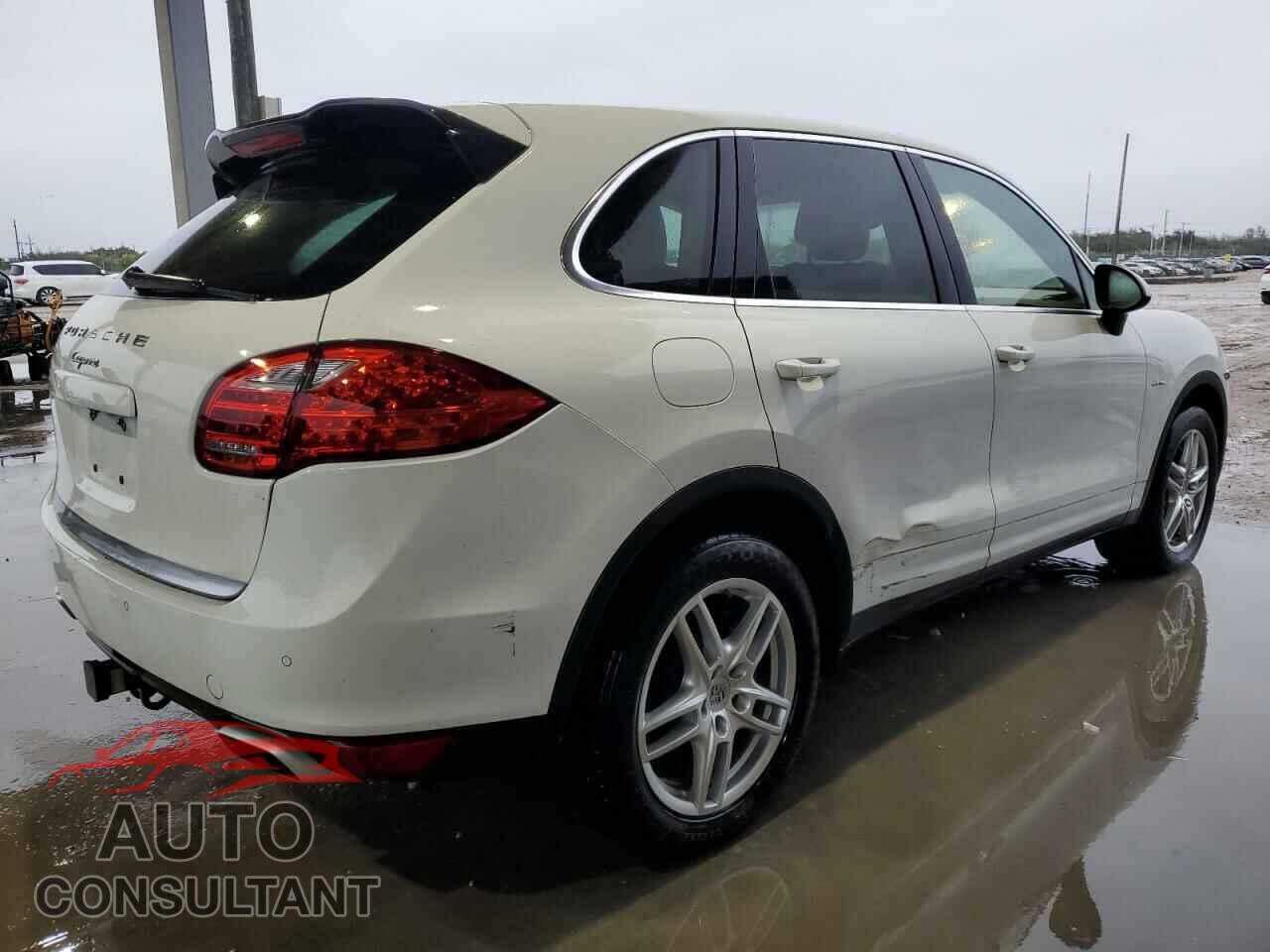 PORSCHE CAYENNE 2013 - WP1AF2A21DLA42145