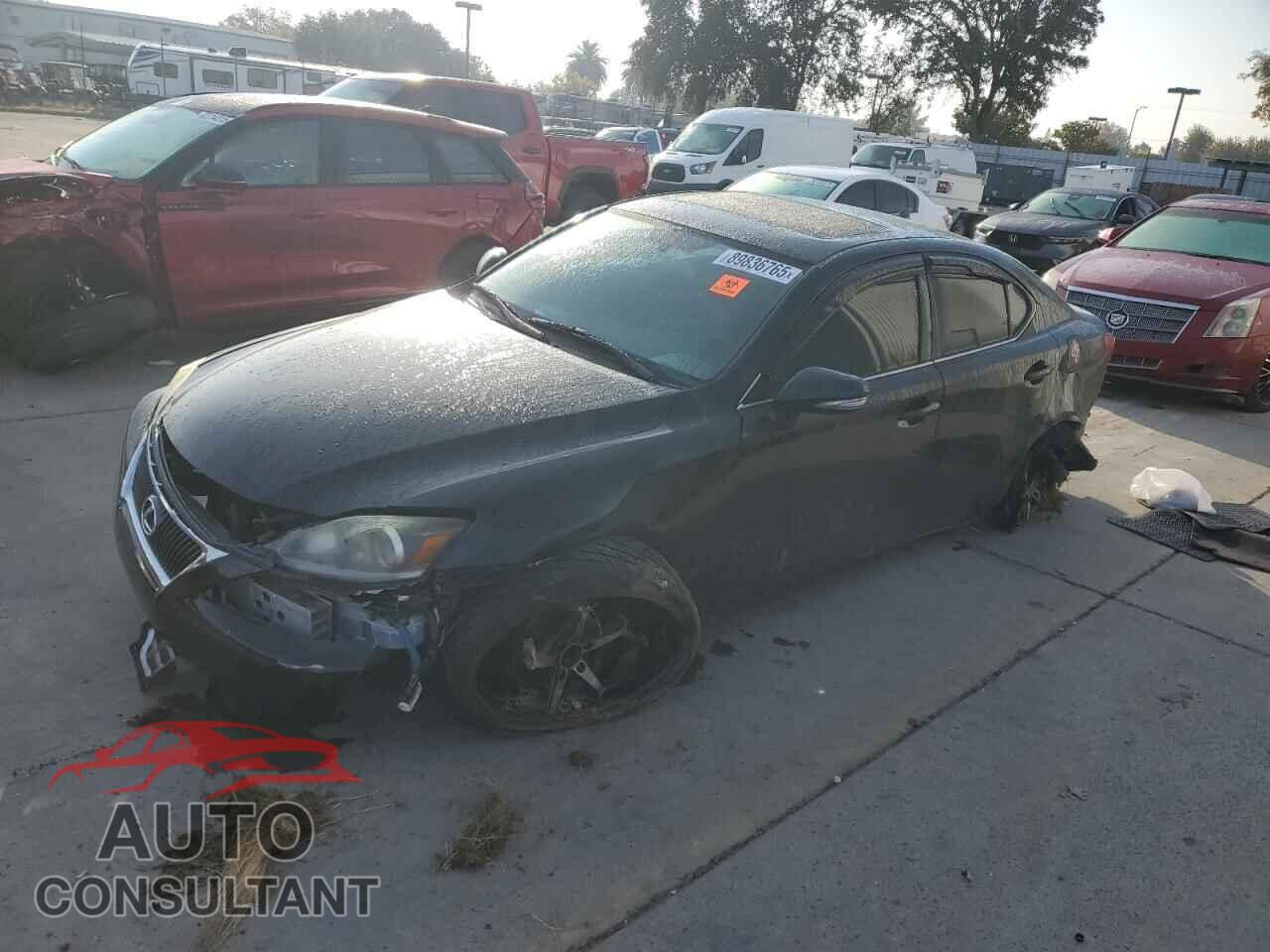 LEXUS IS 2012 - JTHBF5C20C5181494
