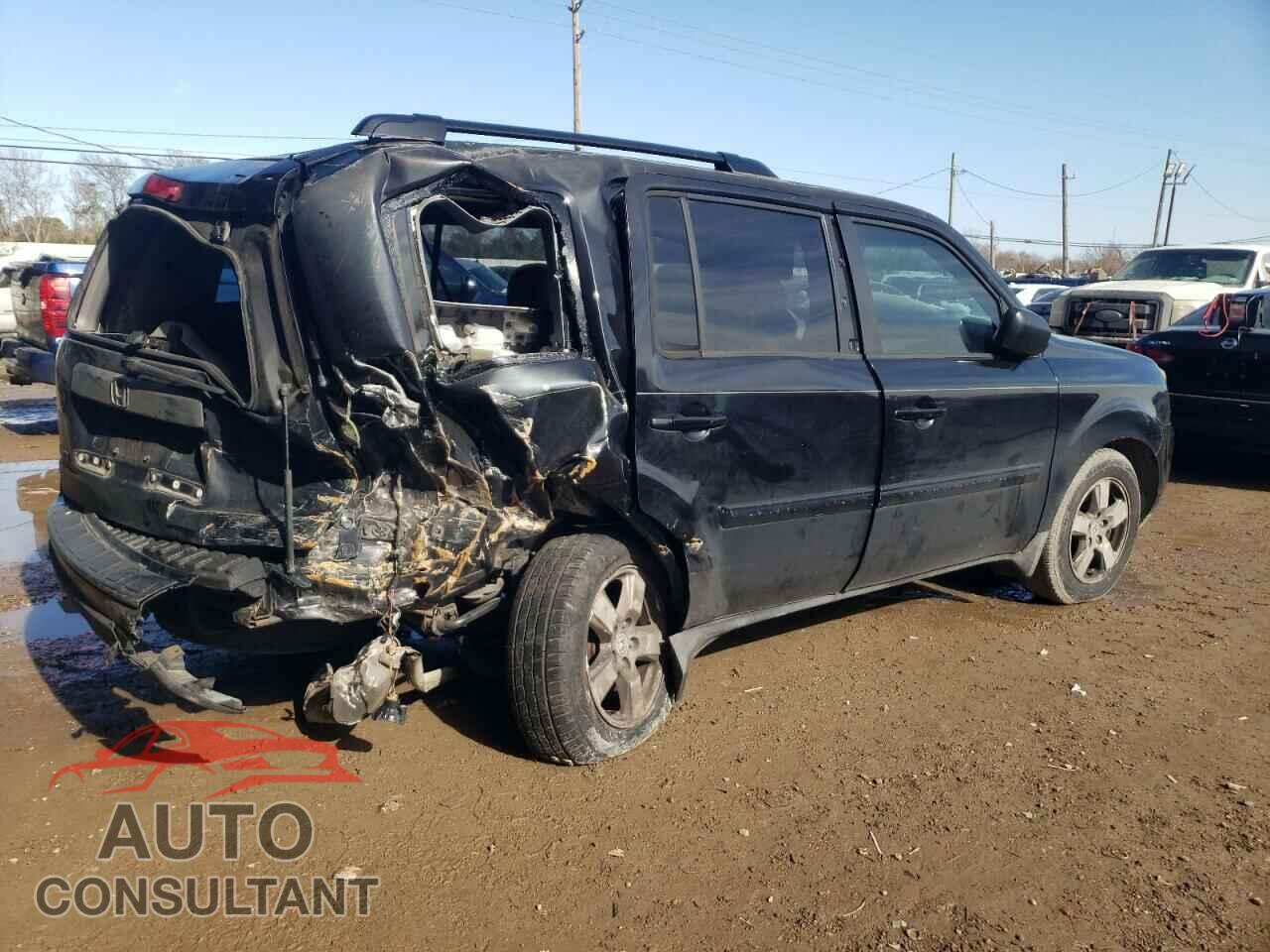 HONDA PILOT 2011 - 5FNYF3H5XBB017444