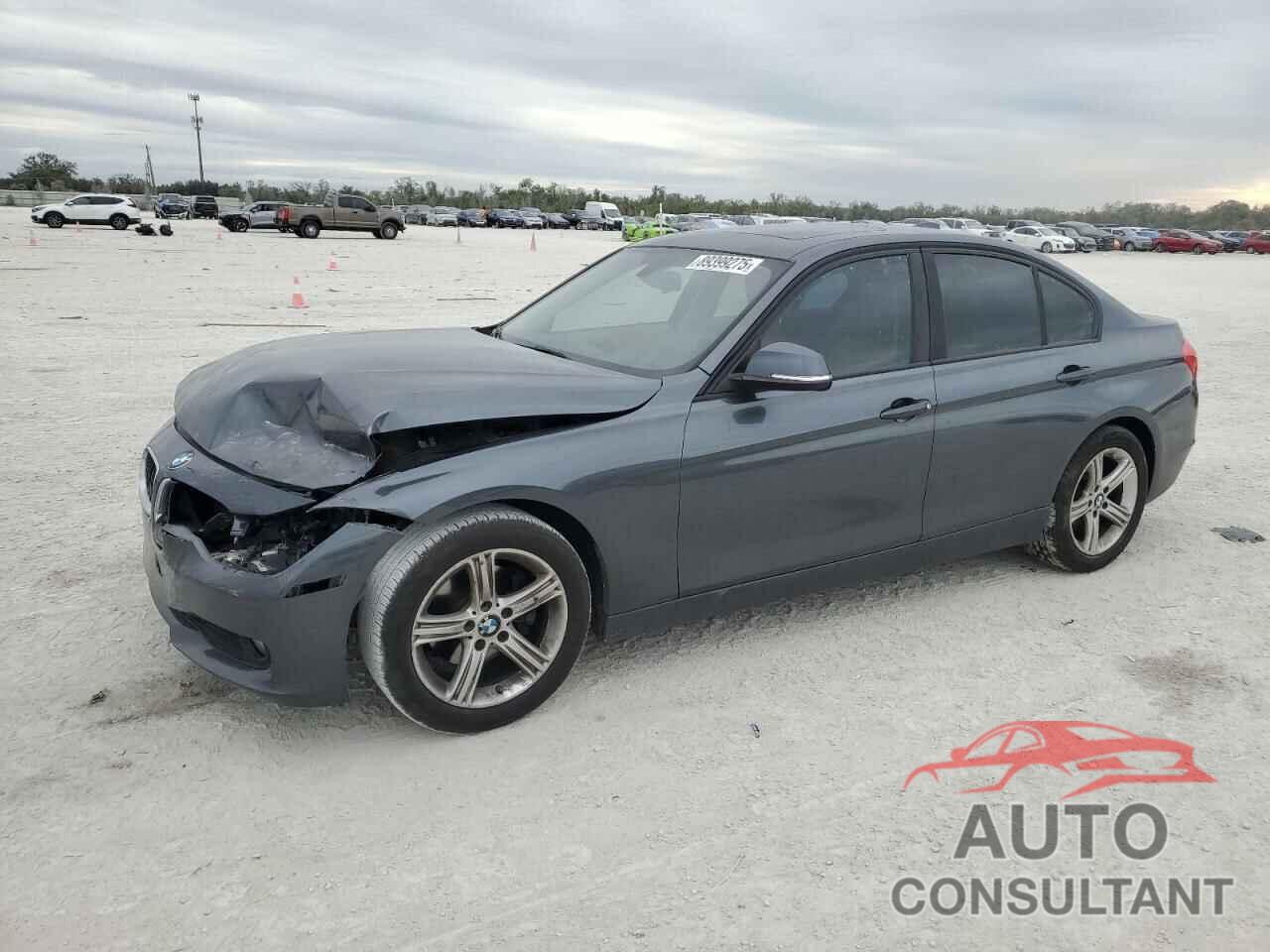 BMW 3 SERIES 2013 - WBA3B1C57DK130269