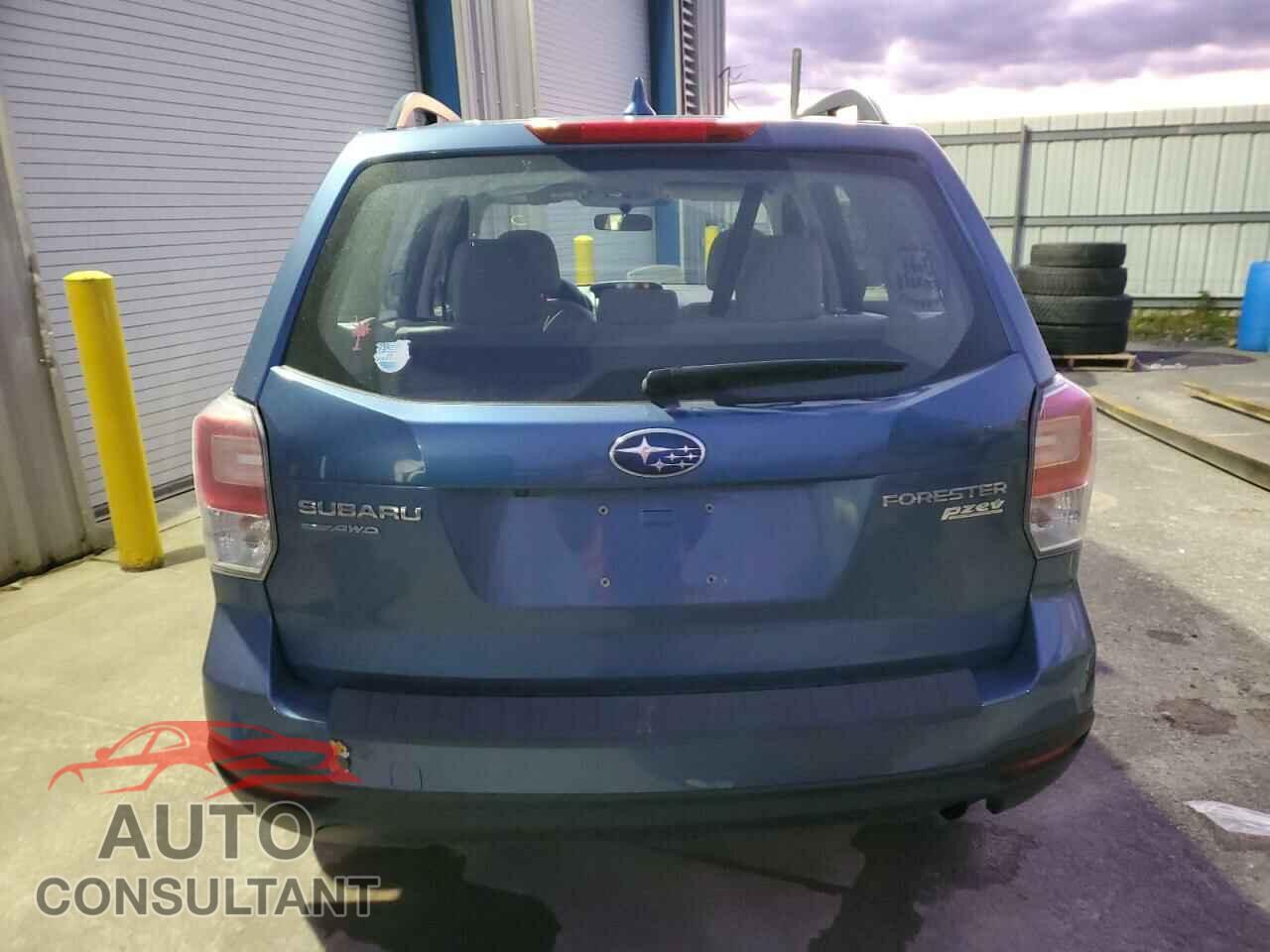 SUBARU FORESTER 2017 - JF2SJABCXHH577457