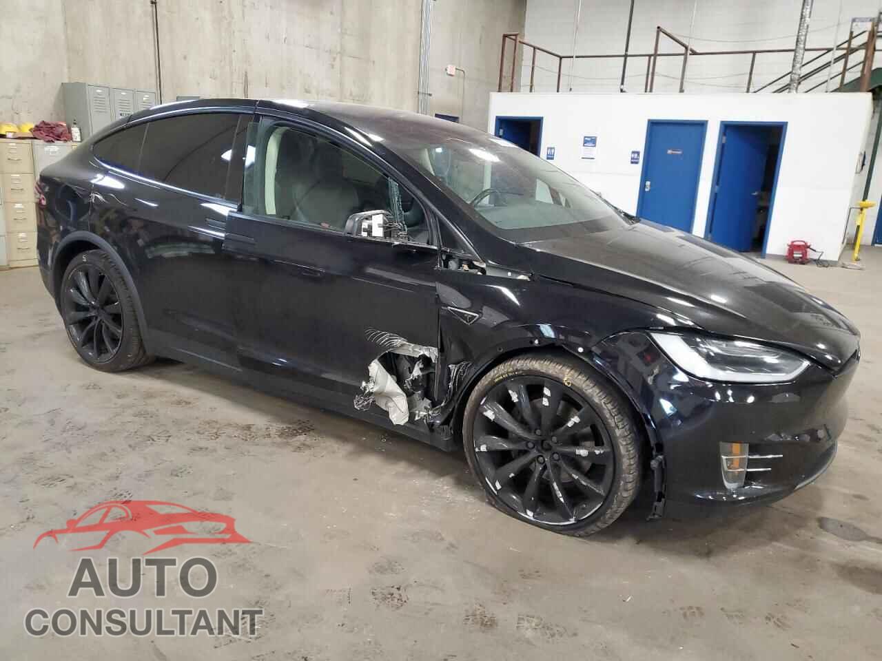 TESLA MODEL X 2016 - 5YJXCBE24GF004673