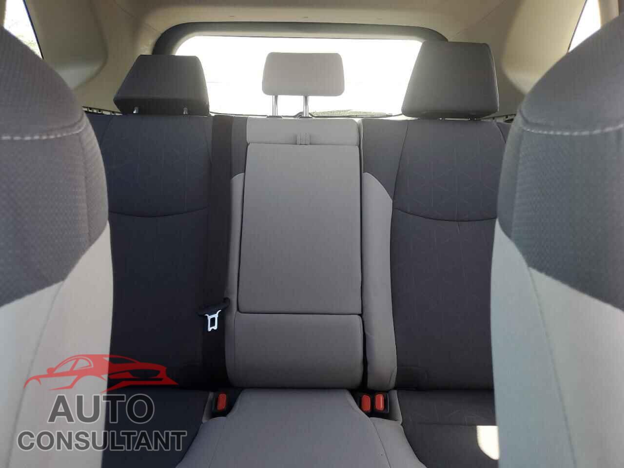 TOYOTA RAV4 2019 - JTMP1RFV7KD015500