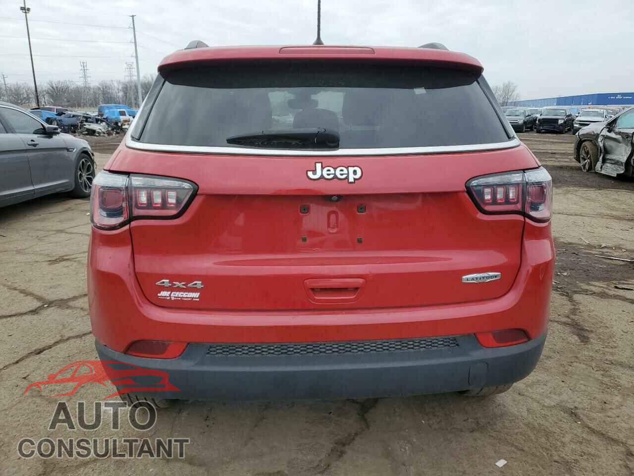 JEEP COMPASS 2018 - 3C4NJDBB3JT256808