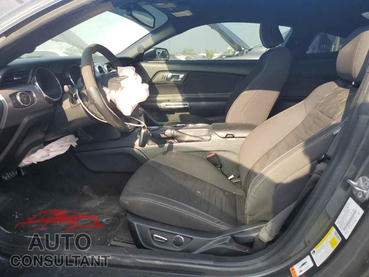 FORD MUSTANG 2017 - 1FA6P8CF1H5320775