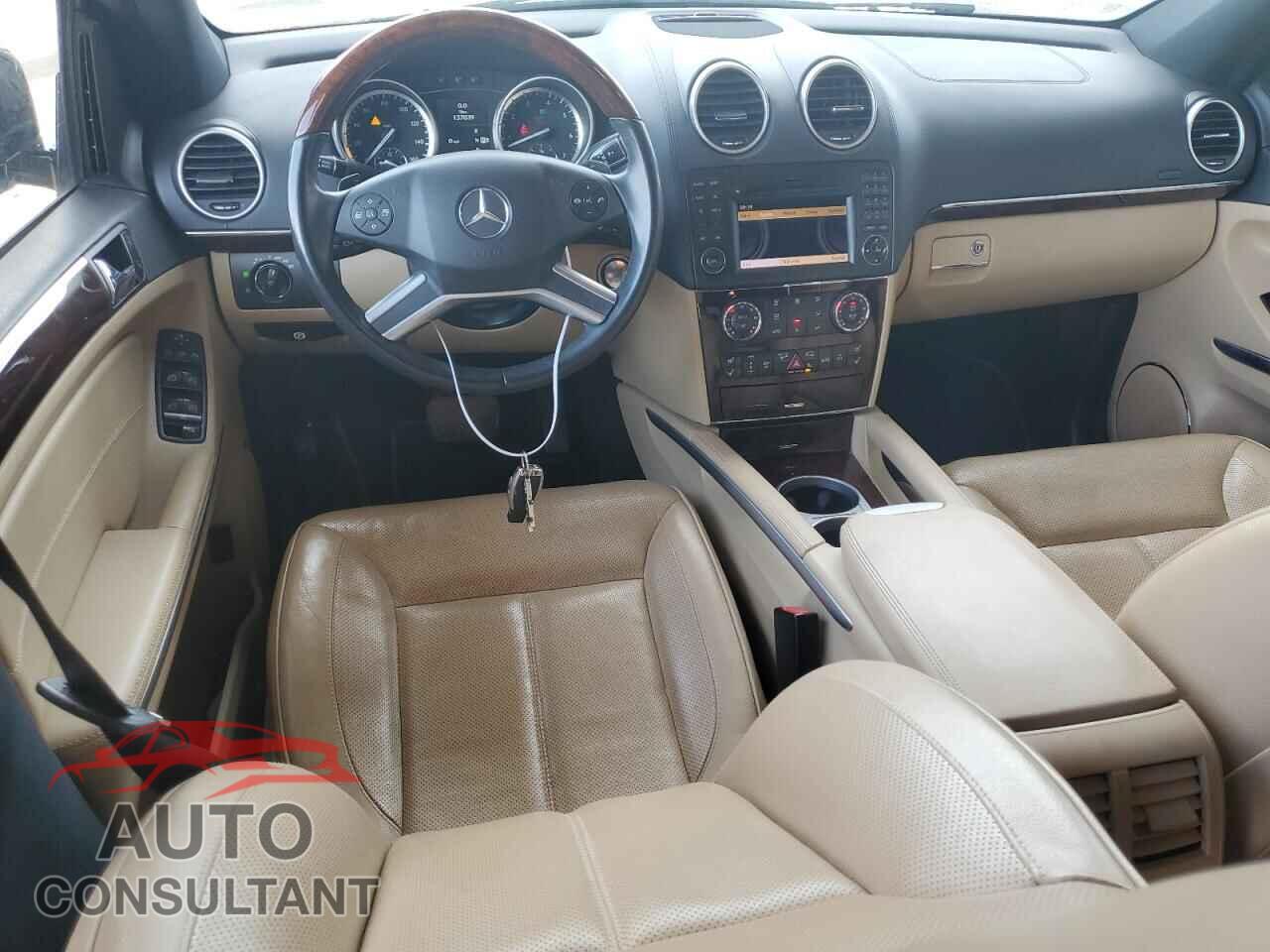 MERCEDES-BENZ GL-CLASS 2011 - 4JGBF8GE5BA674483