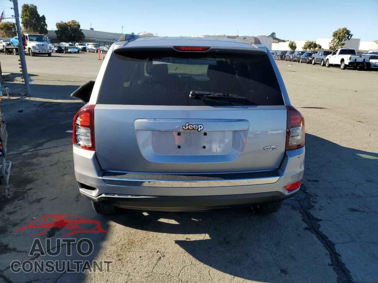 JEEP COMPASS 2015 - 1C4NJCEA2FD368252