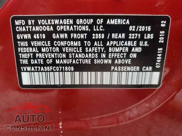 VOLKSWAGEN PASSAT 2015 - 1VWAT7A35FC071809