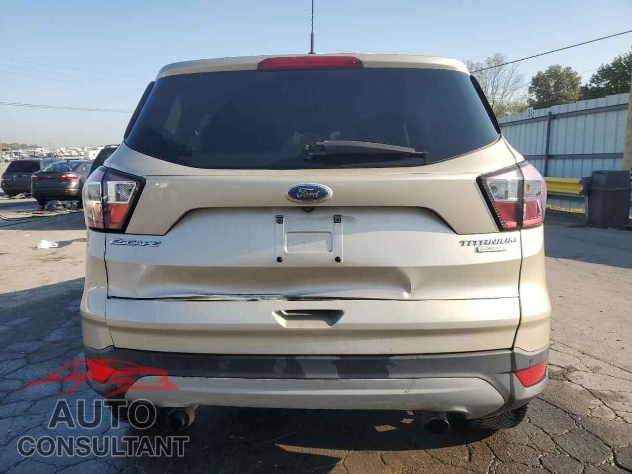 FORD ESCAPE 2017 - 1FMCU0JD3HUC09297