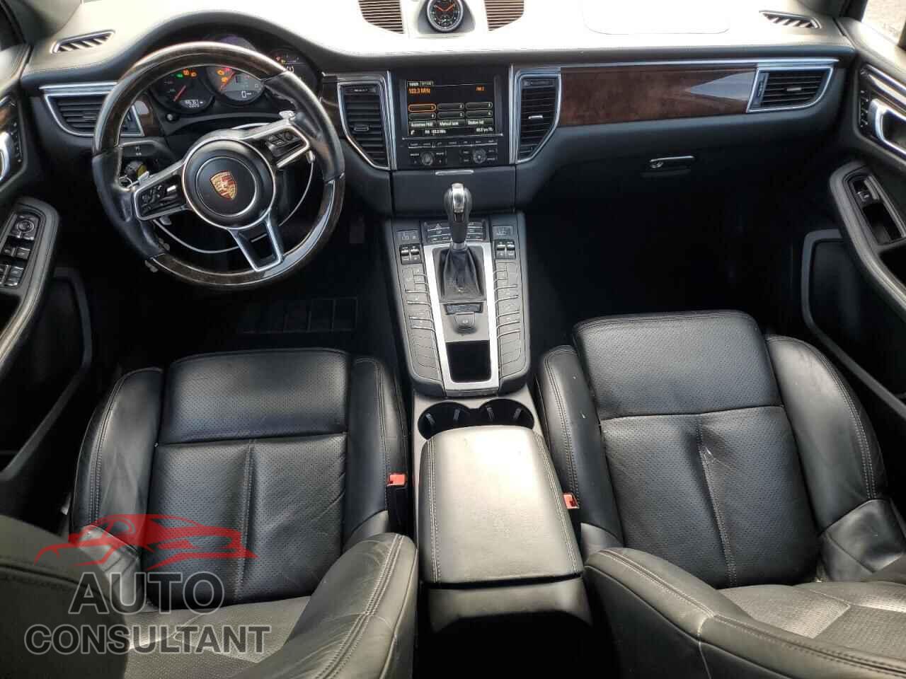 PORSCHE MACAN 2015 - WP1AB2A59FLB41692