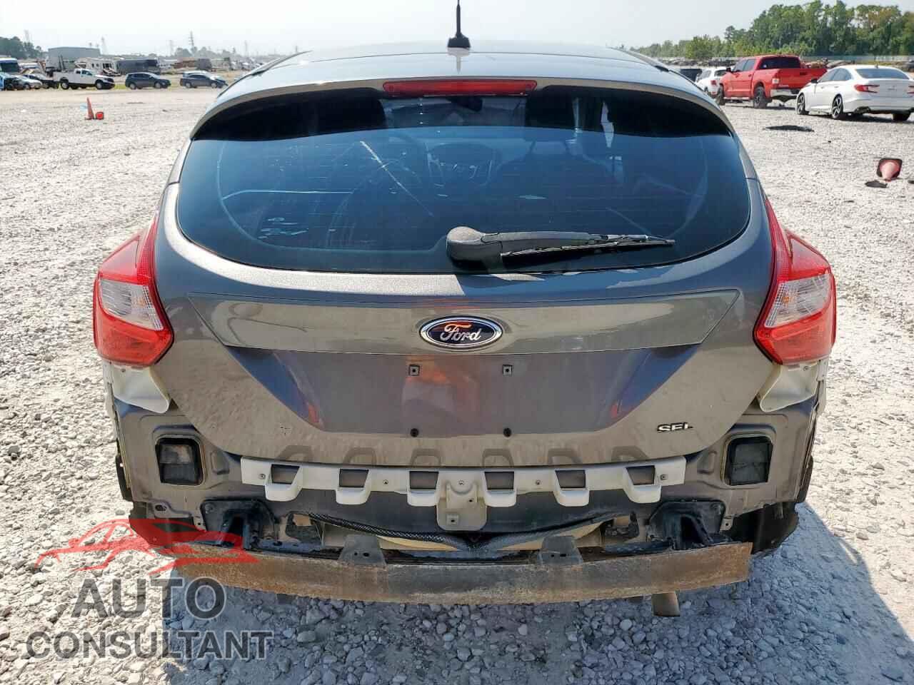 FORD FOCUS 2012 - 1FAHP3M2XCL357464